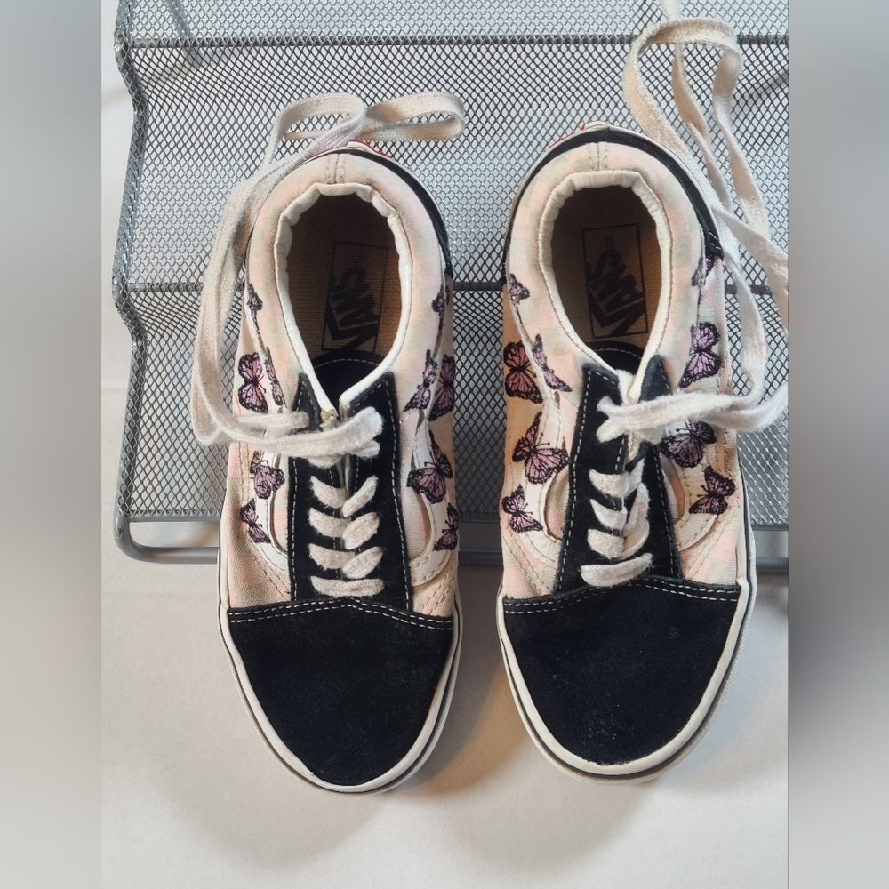 Vans Butterfly Girls Suede/Canvass Sneakers Size 2 EUC